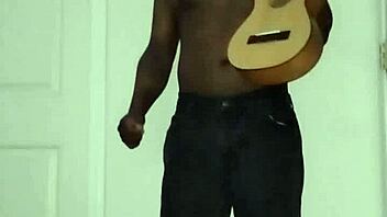 Keep singing and dancing free all night long!