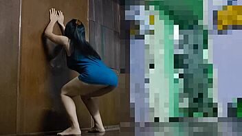 Curvy College Coed's Big Ass Shakes in Home Workout