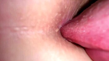 Solo 5 giorni per sfondare la figa vergine di questa troia 18enne adulta