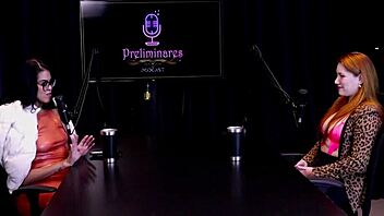 A resolved swinger community helps ninfomaniac with therapy through open sexuality