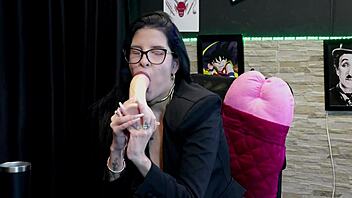 brunette demos sloppy blowjob after faking orgasmo triple kiss leticia braga