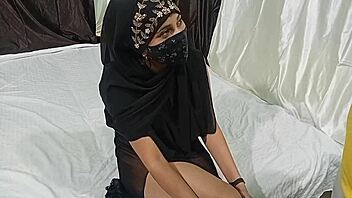 muslim babe doggy ass fuck hindu boyfriend
