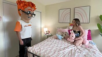 aspen woods blows punishes peeper with cum tits