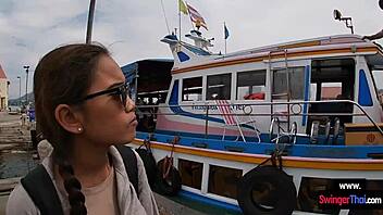 thai teen couple bangs publicly on tropical island paradise