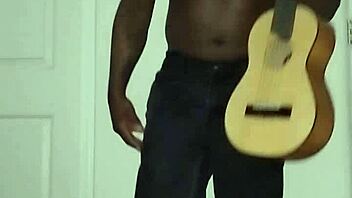 Keep singing and dancing free all night long!