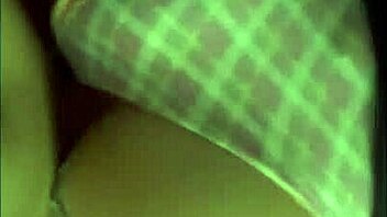 oye secretaria latina mexicana, ¿te cojo con dildo por aumento o qué?