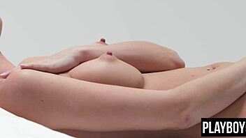 hey watch petite milf kenna james masturbate wildly