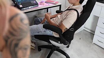 i surprised the repairman and tasted his huge throbbing cock