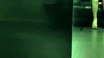 ting xuan shemale strokes publicly outdoors bold