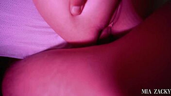 he creampied my pussy so much i fingered myself with his hot cum!