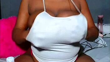 ohh damn, twerkin black ass fucks fat creamy pussy good