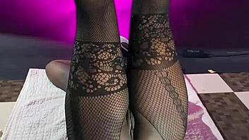 ebony milf squirts nonstop orgasms on huge sex machine vibrator