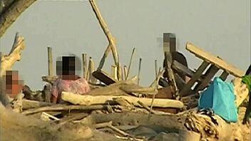 girlfriend sucks my cock on public beach full of strangers misscreamy voyeur hidden cam