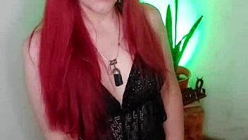 Hot latina tempts you shamelessly in front of family