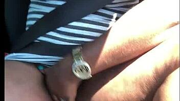 WOW, EBONY MILF'S BIG ASS GETS RIPPED IN HARDCORE CAR SEX TAPE!