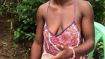 Wanna see me cream pie before slamming my huge dildo?