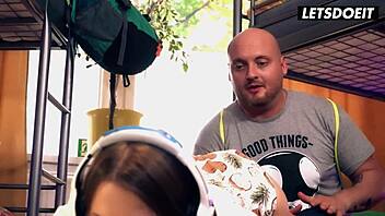 gamer girl stella flex gets pussy licked fucked by horny roommate