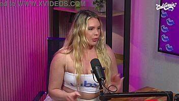 lesbian latinas with big tits go wild in lingerie 😍🍑
