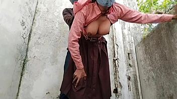 Desi hot indian village babe tight pussy fuck 😈🔥