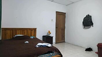 Irresistible Mature Latina Flaunts Sensual Curves In Sexy Skirt Parade!