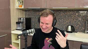 redhead scarlett jones spills her wild porn experiences on podcast!