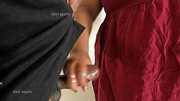 homemade handjob teases with flashing cum