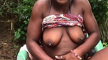 Wanna see me cream pie before slamming my huge dildo?