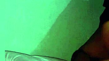 pinay begs for missionary pounding in motel room