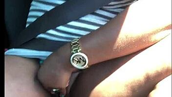 WOW, EBONY MILF'S BIG ASS GETS RIPPED IN HARDCORE CAR SEX TAPE!