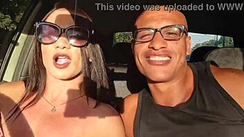 corrida no app with the naughtiest curvy latina driver flashing her big clit