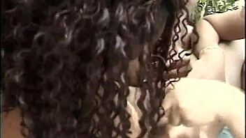 Ever seen ebony lesbians muff dive hot tub?