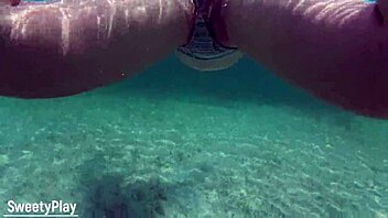 Creampie slut swims underwater with juicy fat pussy