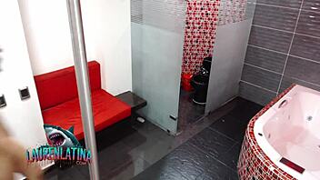 Raw Bareback Sex with Hired Venezuelan Slut in Medellin