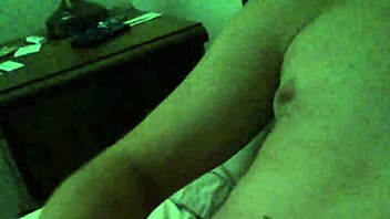 Heart-Pounding Masturbation Ends In Massive Cumshot!