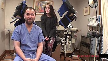 lainey spreads for intense gyno exam like dentist knockout