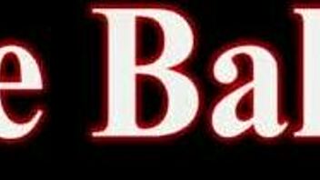 Hot Therapist Mom's Divorce Relief Tease?