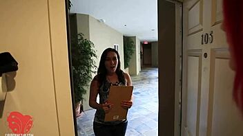 siri's huge boobs crush tiny sinn sage in lesbian scissoring orgasm frenzy