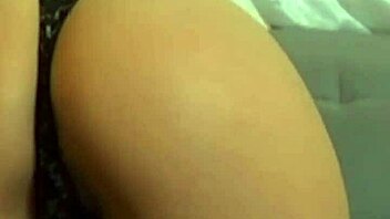 Claudia Bavel Massage Feet Training Butt Shower Masturbation!