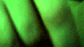 brooklyn fingers her wet pussy close up homemade tease