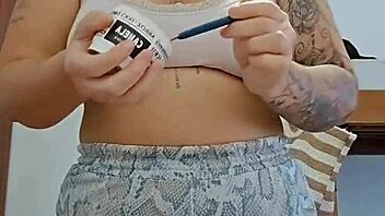 when i get horny my headlights turn on 😈🍒🔥