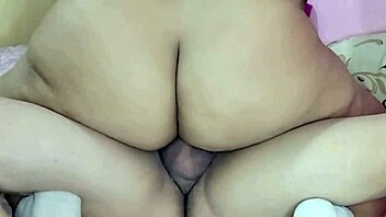 latina milf's juicy big ass and tits shaken in homemade fuck