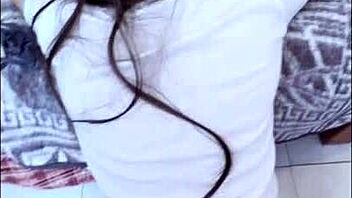 Casero amateur student kneels deepthroating full cock homemade