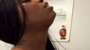 sandi jackmon black stunner teases man in sexy lingerie