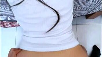 Casero amateur student kneels deepthroating full cock homemade