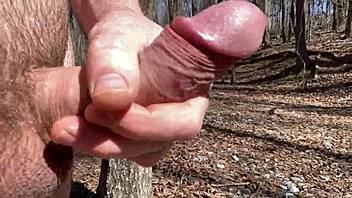 i'm clitlicker662 flashing hairy pussy outdoors update 34 yay