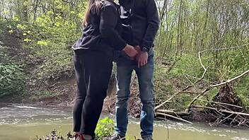 curvy mature milf flashes huge ass then gets fucked outdoors publicly