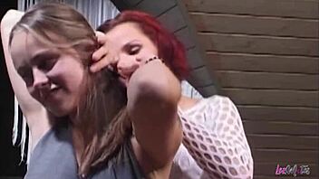 me n blond redhead lesbos eatin pussy strapons quick