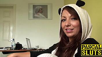 NATURAL TITS GIRL'S PUSSY GETS WRECKED!