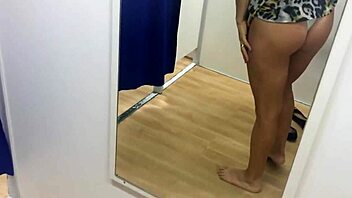 Fucked Stranger's Tight Ass in Locker Room Publicly!