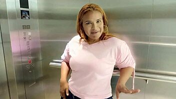 latina milf's juicy big ass and tits shaken in homemade fuck